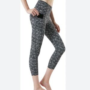ODODOS Black and Gray Space Pattern 2 Pocket Activewear Ankle Leggings L
